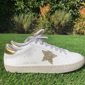 Sequins Star Design Casual Lace-Up Sneakers Size 8
